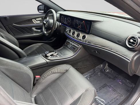 Used 2018 Mercedes-Benz E 43 AMG 4MATIC Sedan image 35