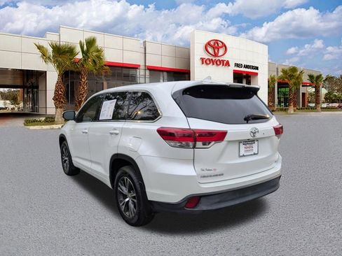 Used 2018 Toyota Highlander Plus image 7