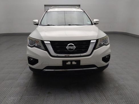 Used 2019 Nissan Pathfinder SV FWD image 14