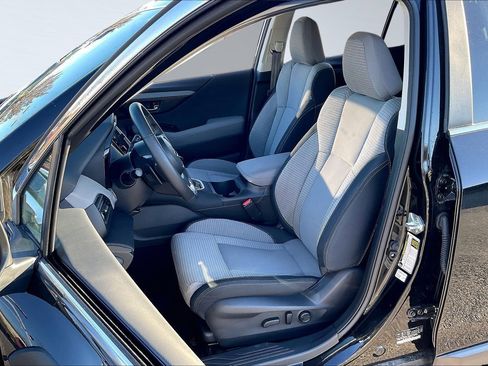 Certified 2025 Subaru Outback Premium w/ Popular Package #1A image 26