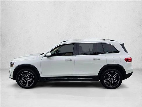 Certified 2026 Mercedes-Benz GLB 250 image 8