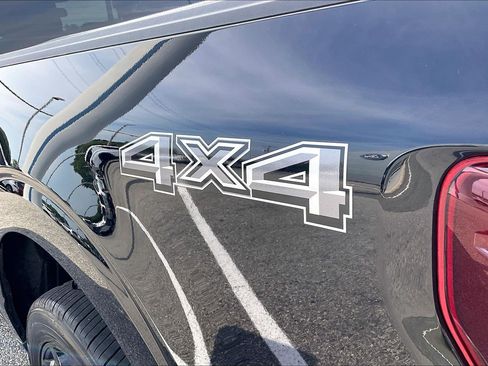 Used 2024 Ford F150 XL w/ Equipment Group 103A High AWD/4WD image 8