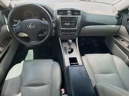 Used 2009 Lexus IS 350 RWD image 15
