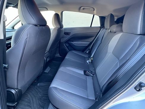 Used 2024 Subaru Crosstrek 2.0i image 8