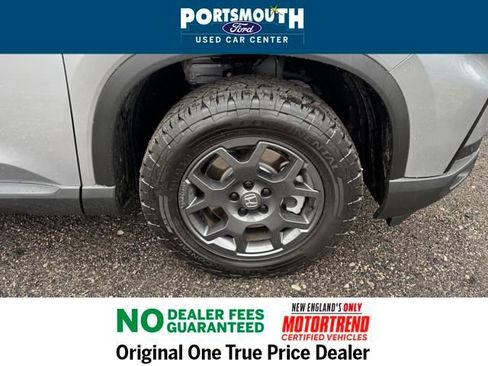 Used 2025 Honda Pilot TrailSport image 28
