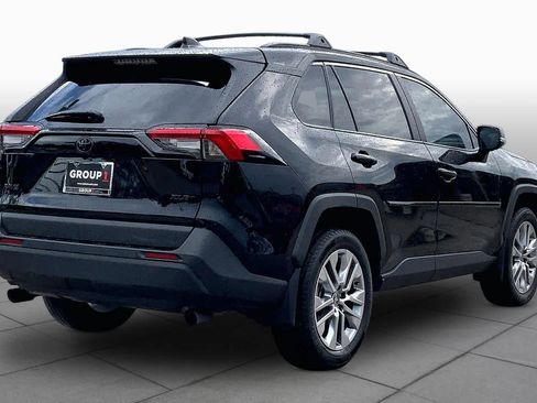 Used 2025 Toyota RAV4 XLE Premium image 13