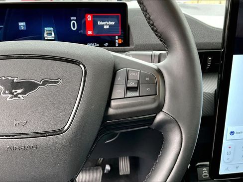 Used 2026 Ford Mustang Mach-E Select w/ Comfort Package Lite RWD image 25