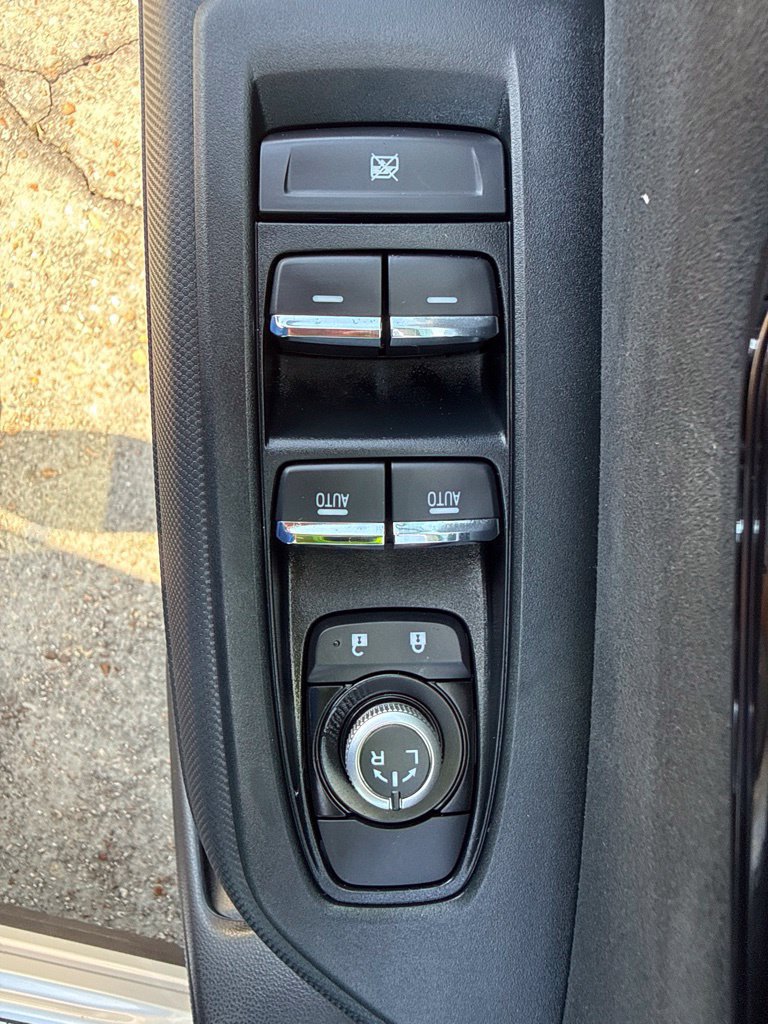 Certified 2025 Subaru Forester Touring AWD/4WD image 10