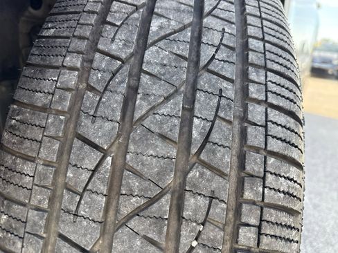 Used 2019 GMC Terrain SLT image 41