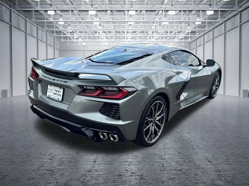Used 2023 Chevrolet Corvette Stingray Preferred Cpe w/ Z51 Performance Package RWD image 7