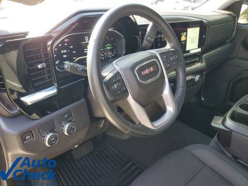 Used 2024 GMC Sierra 1500 SLE w/ Preferred Package RWD image 18