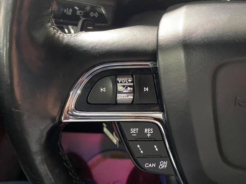 Used 2021 Lincoln Navigator Reserve AWD/4WD image 23