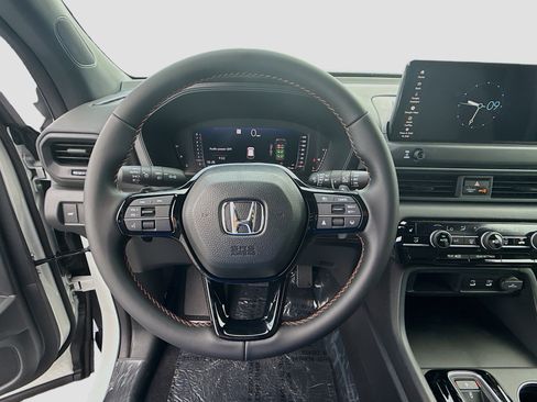 New 2026 Honda Pilot Sport image 10