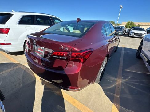 Used 2016 Acura TLX V6 w/ Technology Package FWD image 4