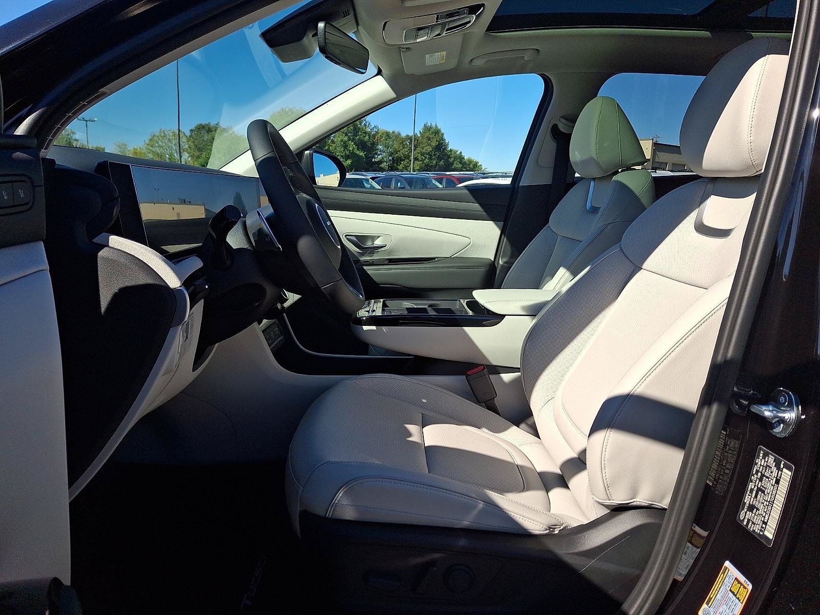 New 2026 Hyundai Tucson Limited AWD/4WD image 8