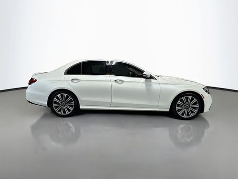 Used 2022 Mercedes-Benz E 450 4MATIC Sedan image 5