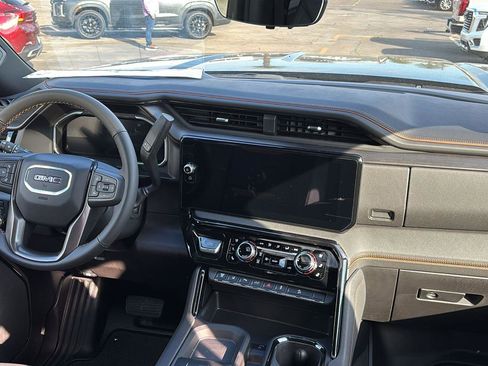 New 2026 GMC Sierra 2500 AT4 w/ AT4 Premium Plus Package image 26