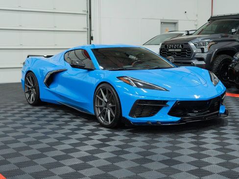 Used 2023 Chevrolet Corvette Stingray Preferred Cpe w/ Z51 Performance Package RWD image 12