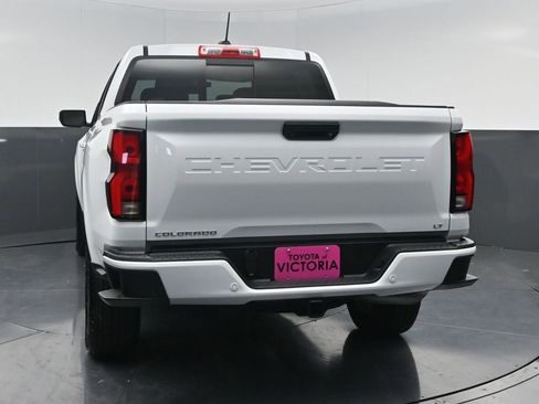 Used 2024 Chevrolet Colorado LT w/ LT Convenience Package III image 13