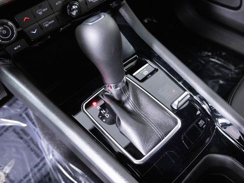 New 2026 Jeep Compass Limited image 24