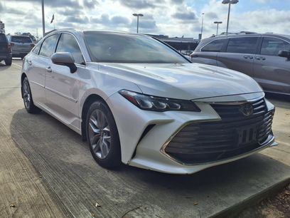 Used 2019 Toyota Avalon XLE