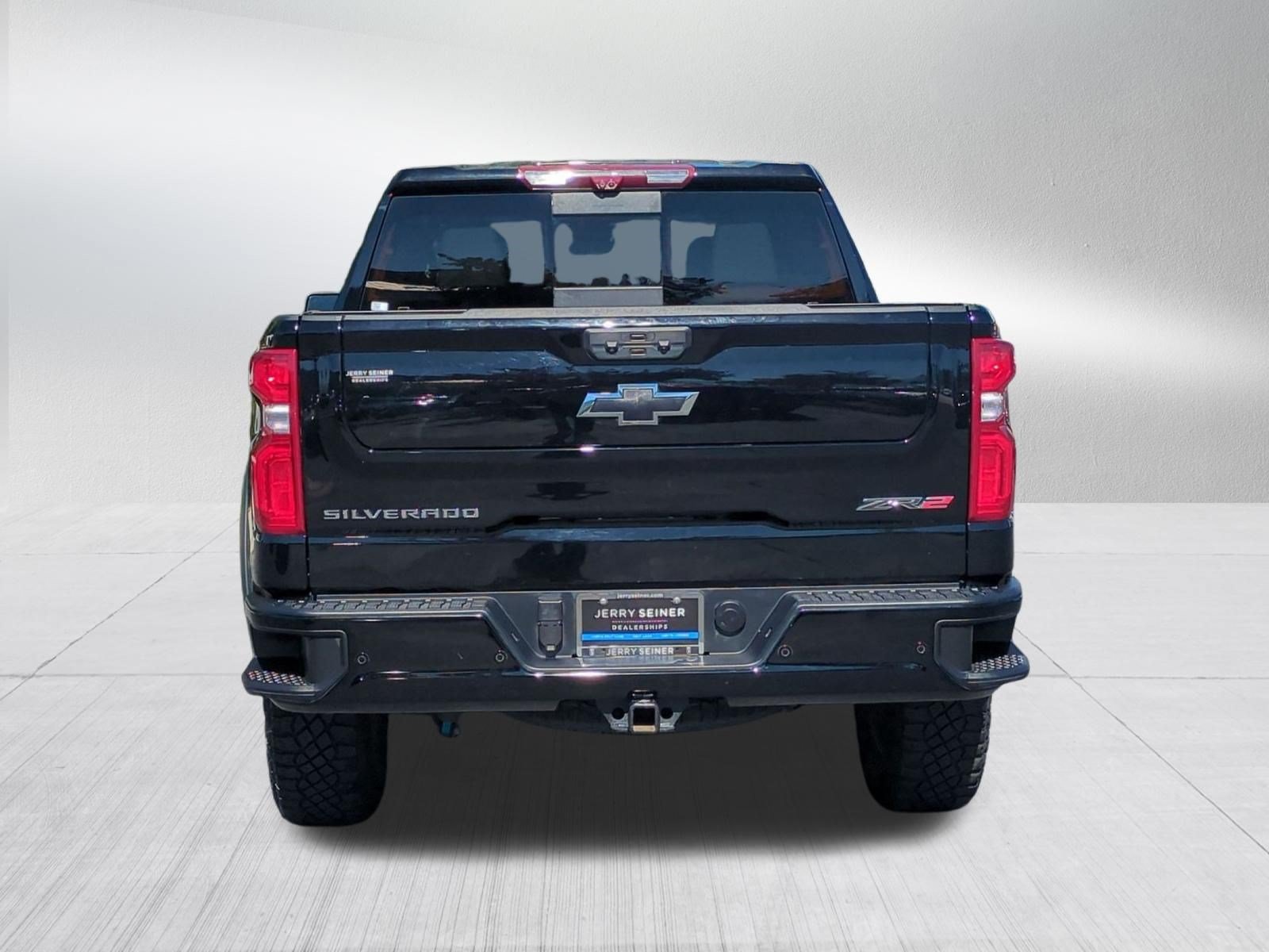 Certified 2025 Chevrolet Silverado 1500 ZR2 w/ Technology Package AWD/4WD image 4