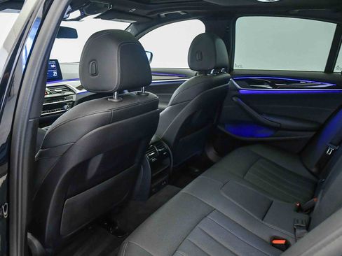 Certified 2022 BMW 530i w/ Convenience Package image 21