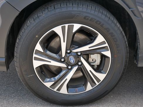 Certified 2025 Subaru Crosstrek 2.0i Premium AWD/4WD image 15