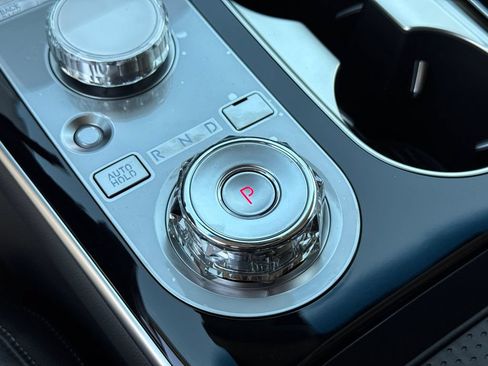 New 2026 Genesis GV70 2.5T AWD/4WD image 32