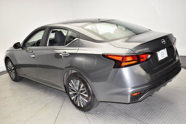 Certified 2024 Nissan Altima 2.5 SV AWD/4WD image 5
