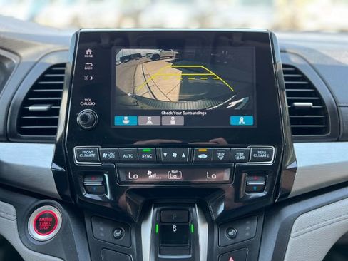 Used 2018 Honda Odyssey EX-L image 18