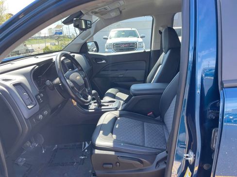 Used 2019 Chevrolet Colorado Z71 AWD/4WD image 13
