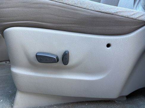 Used 2003 Dodge Grand Caravan Sport FWD image 66
