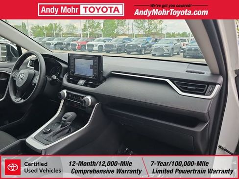 Certified 2022 Toyota RAV4 XLE AWD/4WD image 32