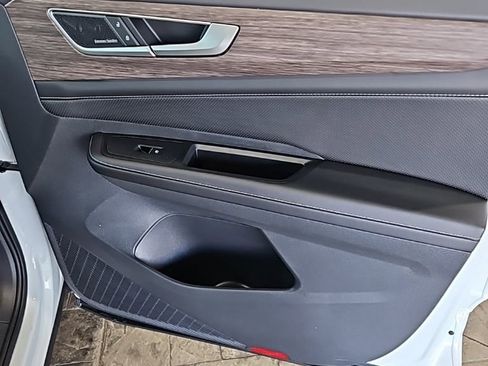 New 2026 Volkswagen Atlas SEL Premium R-Line image 11