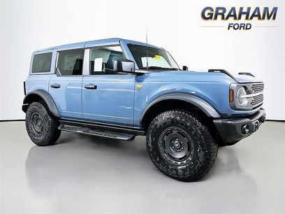 New 2025 Ford Bronco Badlands w/ Sasquatch Package
