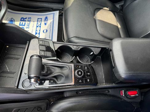 Used 2023 Kia Sportage EX FWD image 4
