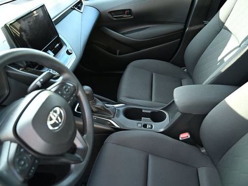 Used 2023 Toyota Corolla LE image 21