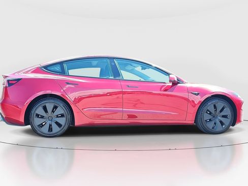 Used 2025 Tesla Model 3 Long Range image 4