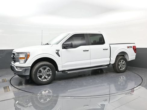 Used 2023 Ford F150 XLT w/ XTR Package AWD/4WD image 4
