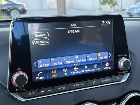 Used 2022 Nissan Sentra SV w/ Trunk Package FWD image 16