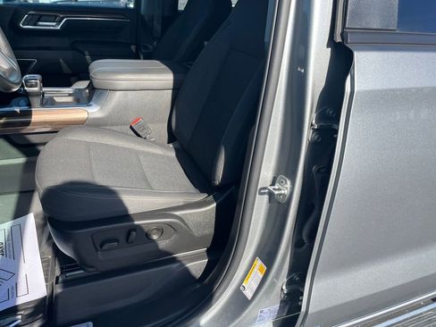 Used 2025 Chevrolet Silverado 1500 LT image 20