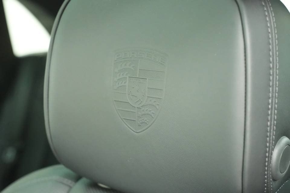 Certified 2026 Porsche Macan AWD/4WD image 34