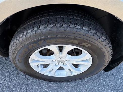 Used 2012 Hyundai Veracruz GLS image 30