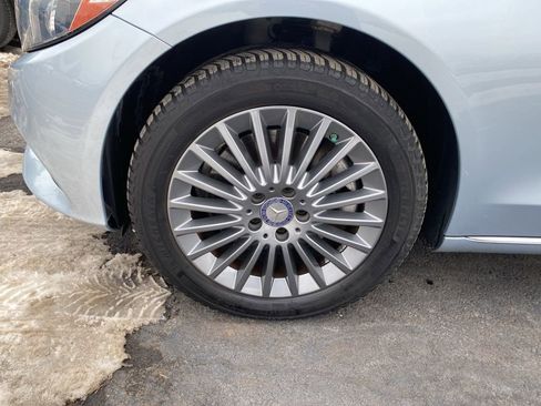 Used 2015 Mercedes-Benz C 300 4MATIC Sedan image 9