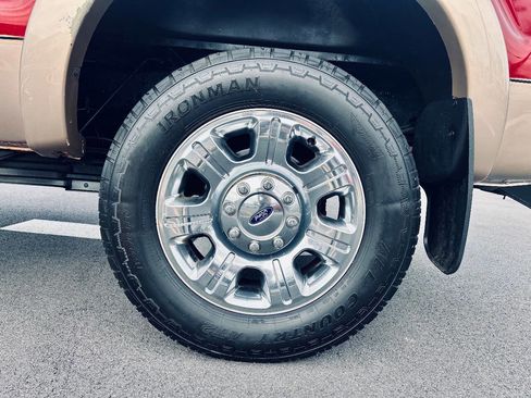 Used 2013 Ford F250 Lariat w/ Lariat Ultimate Pkg image 33