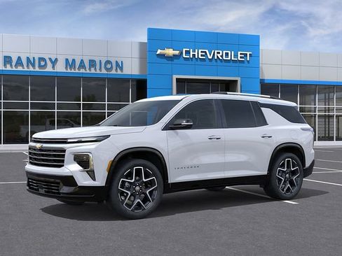 New 2026 Chevrolet Traverse High Country FWD image 2