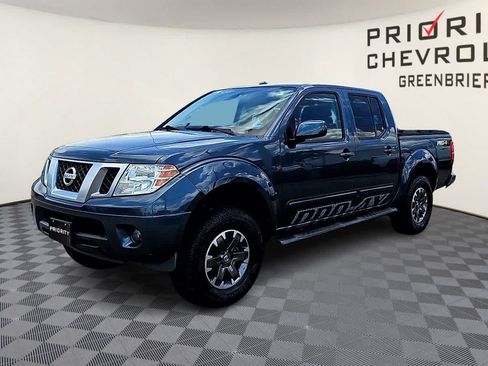 Used 2014 Nissan Frontier PRO-4X w/ Pro-4x Graphics Package AWD/4WD image 4