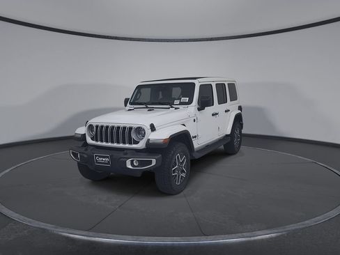 New 2026 Jeep Wrangler Unlimited Sahara AWD/4WD image 6