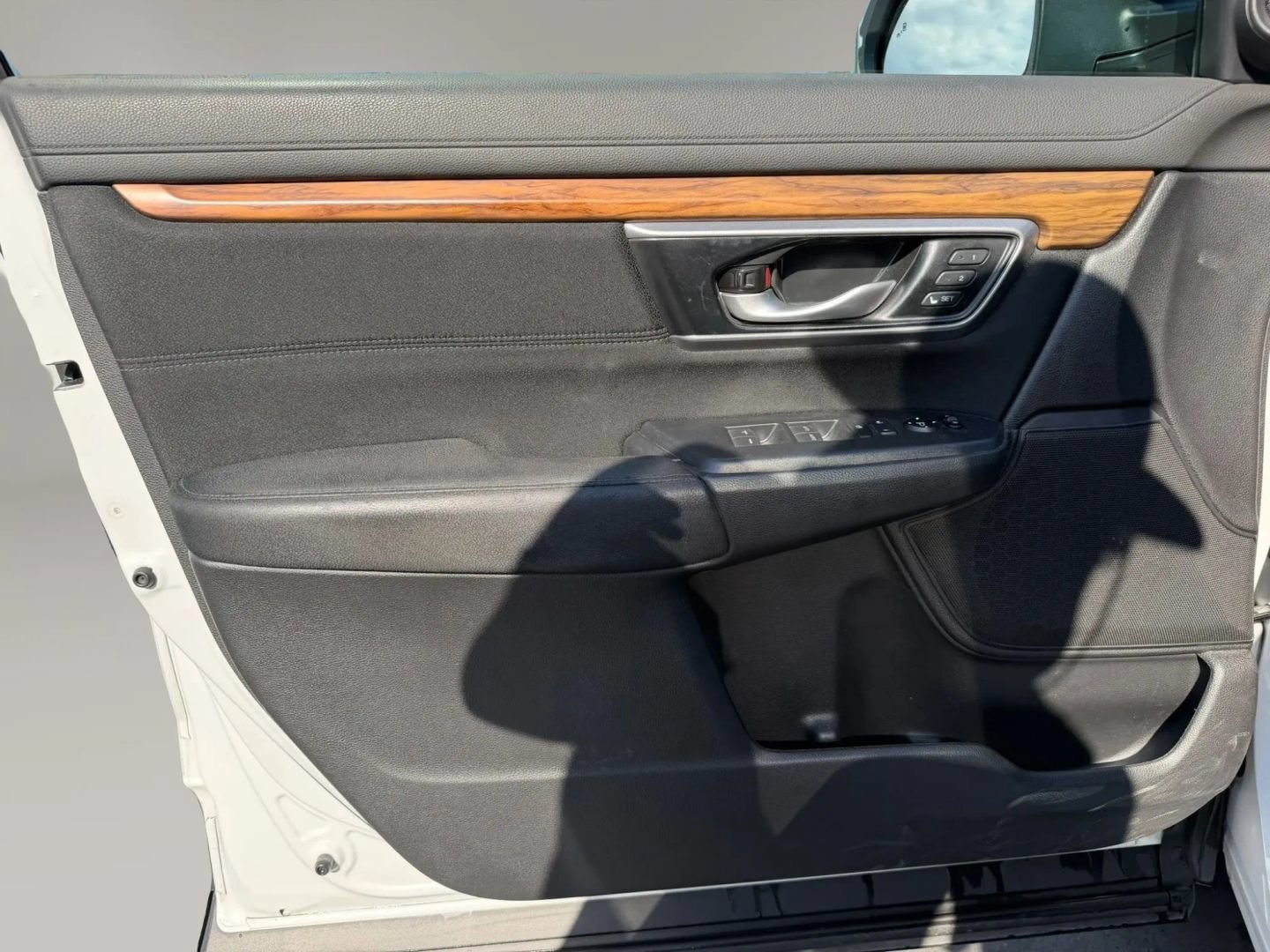 Used 2021 Honda CR-V EX image 9